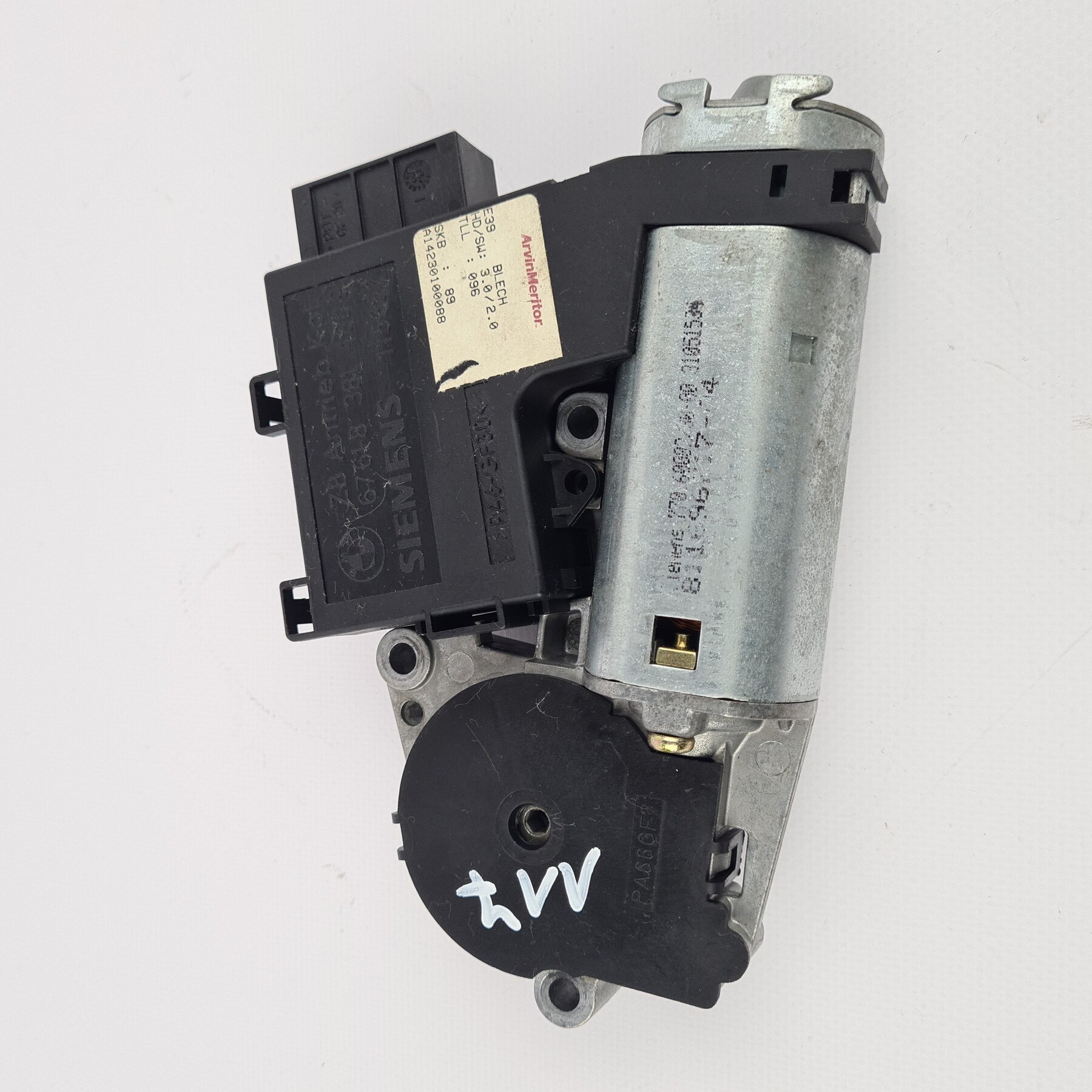 BMW E39/E53 676183814809 8381480