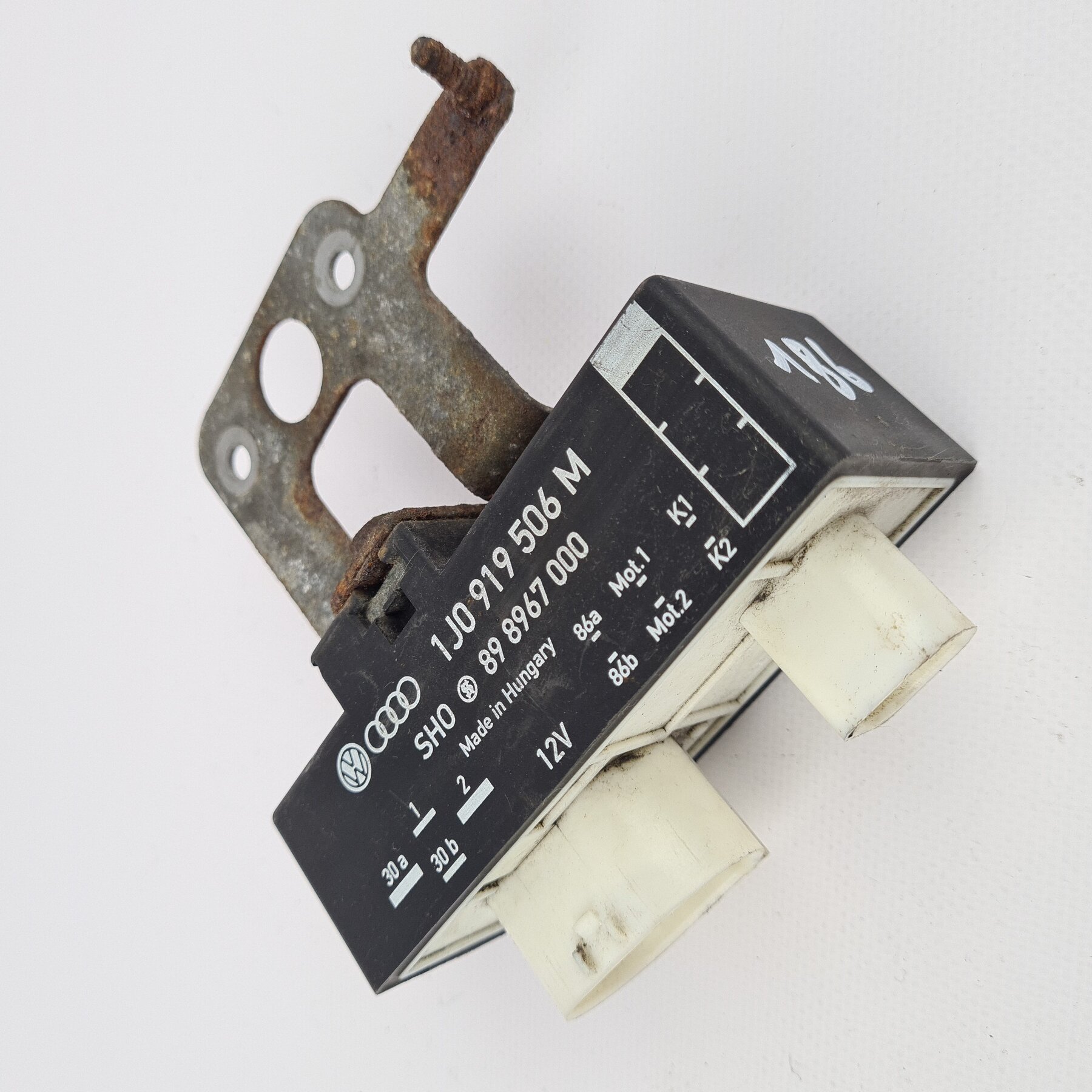 VW Polo/9N Motorsteuergerät 1J0919506M