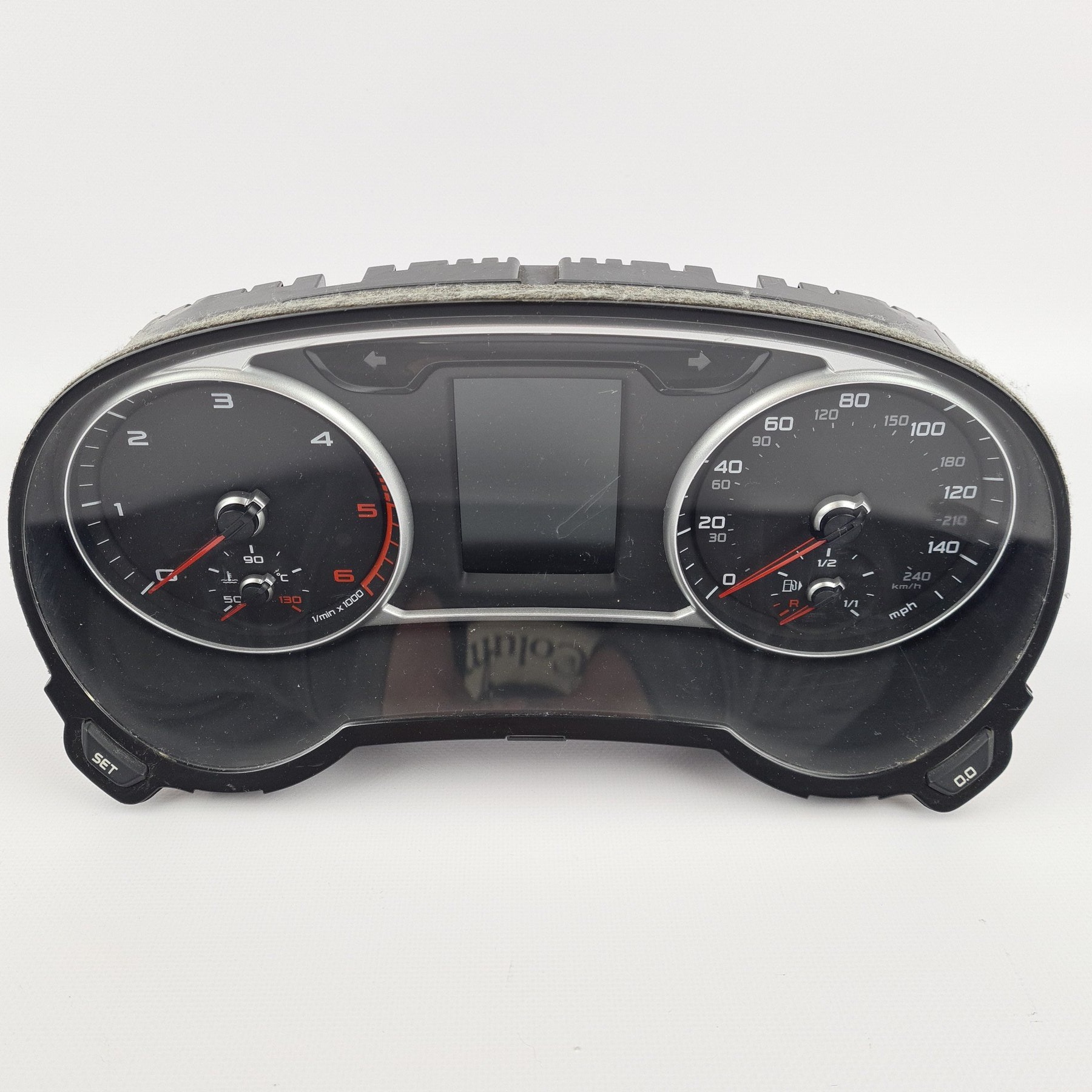 Audi Kombiinstrument / Tacho 8X0920980A — A1